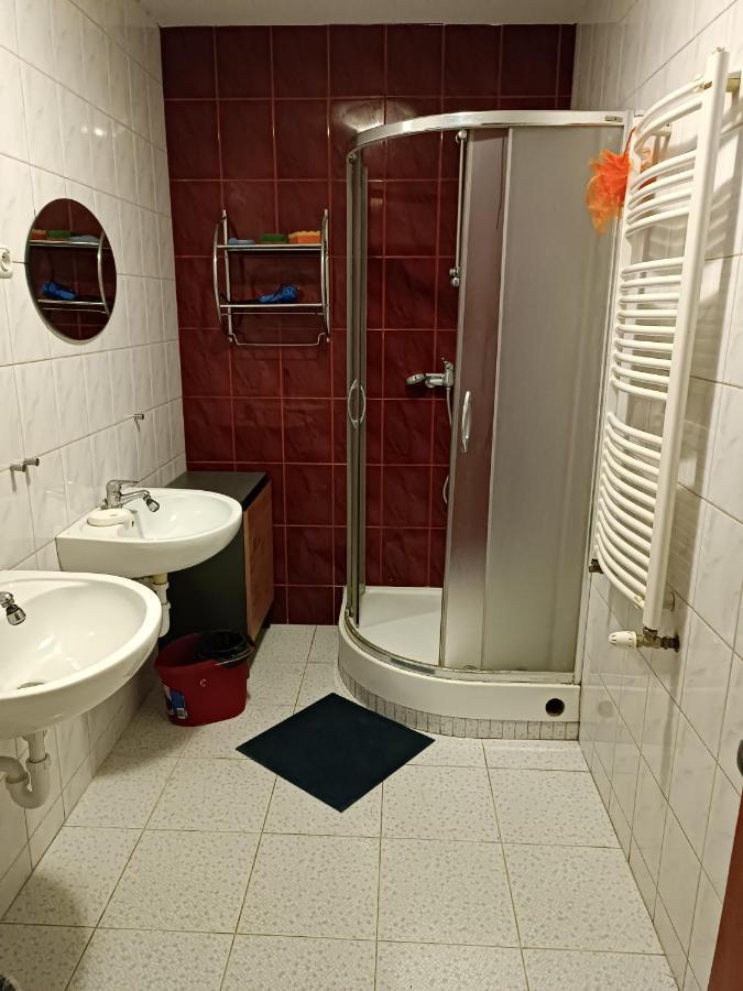 Hostel Sunrise Liwska Varsó Kültér fotó