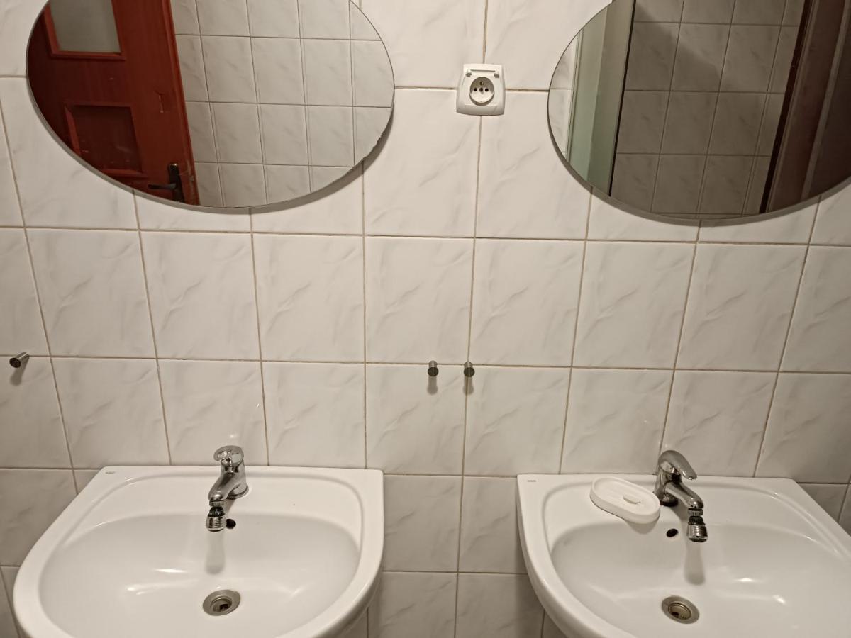 Hostel Sunrise Liwska Varsó Kültér fotó