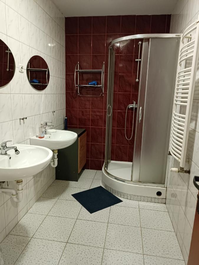 Hostel Sunrise Liwska Varsó Kültér fotó
