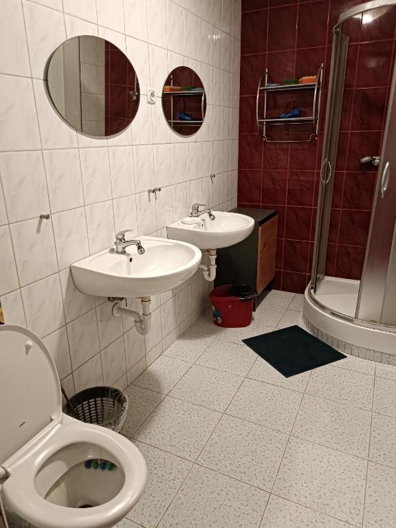 Hostel Sunrise Liwska Varsó Kültér fotó